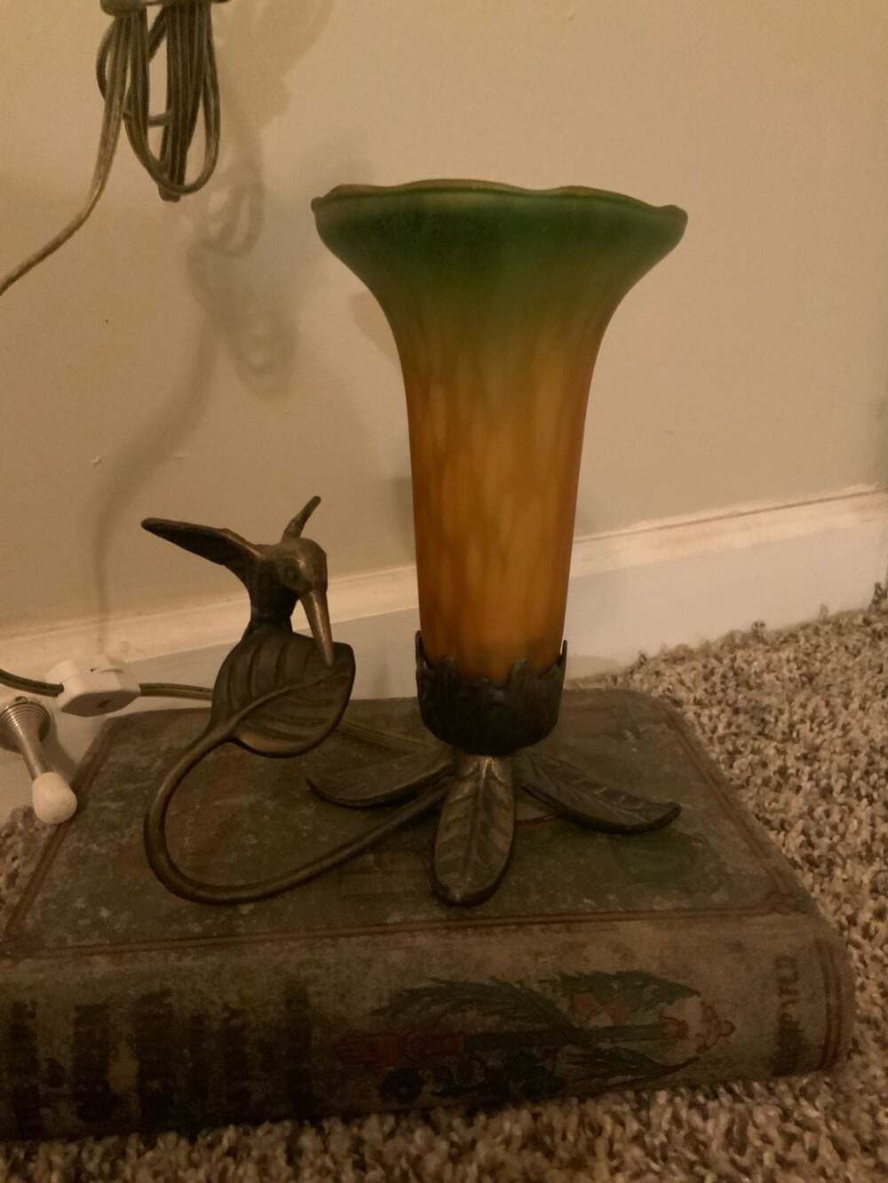Vtg Art Nouveau Style Hummingbird Lamp with Amber to Green Lily Glass Shade